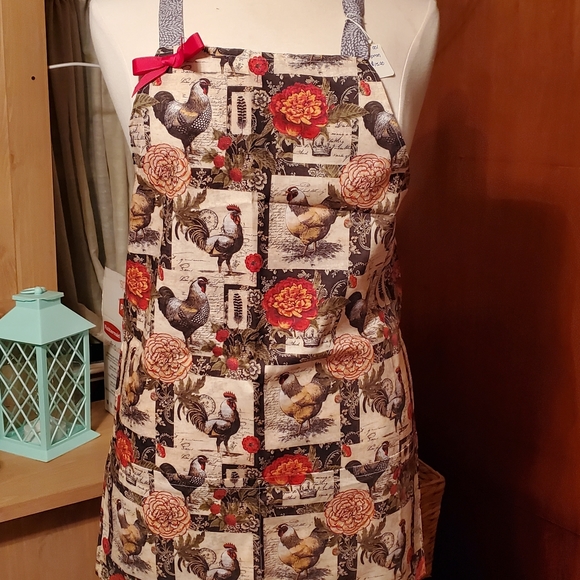 APRONS - Picture 9 of 16